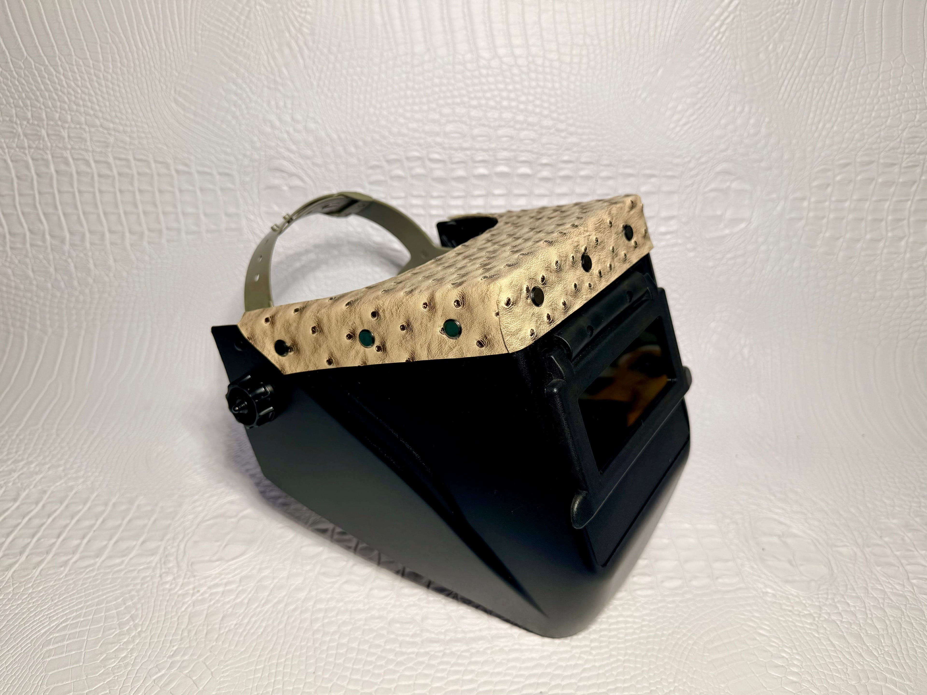 Black Hood, Black Flip, Toffee Brown Ostrich