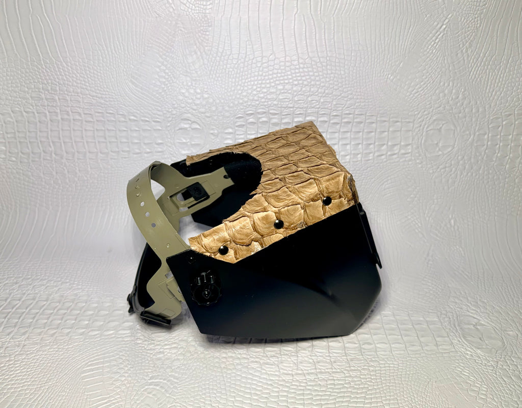 Black Hood, Black Flip, Sesame Pirarucu