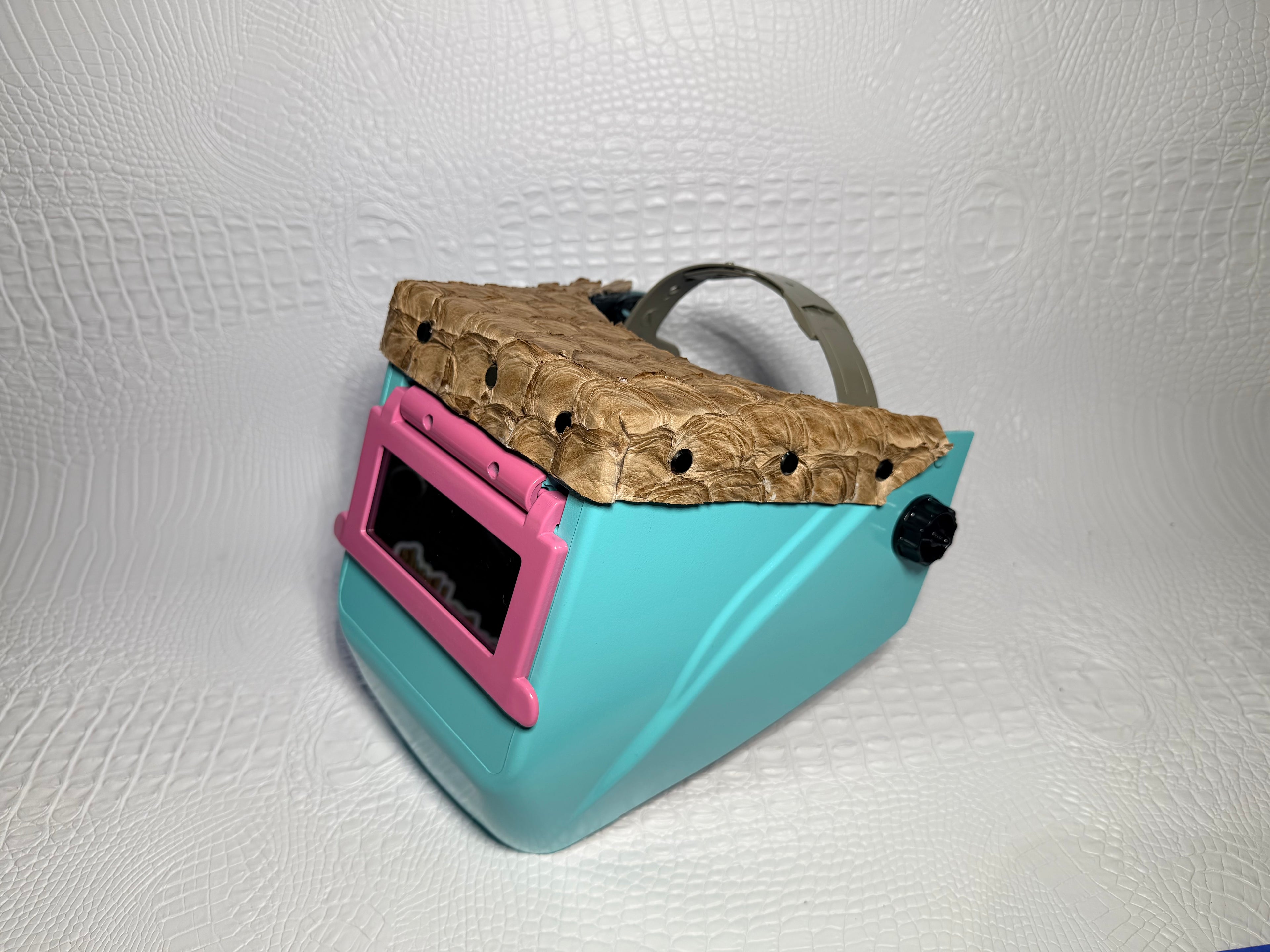 Hidden Sea Glass Hood, Sugar Pink Flip, Sesame Pirarucu