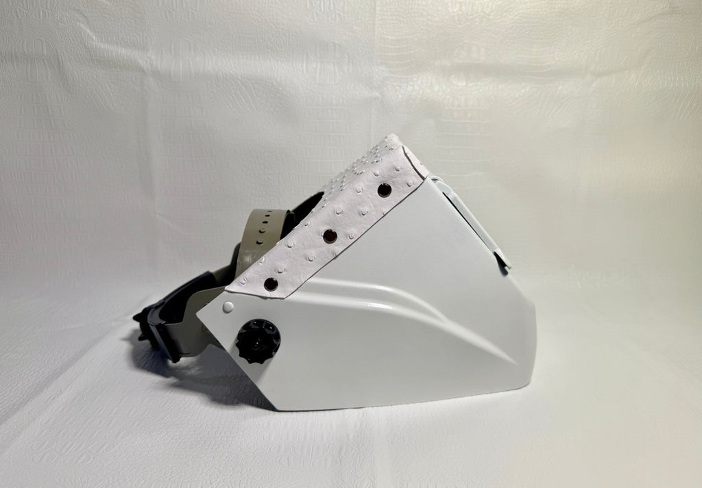 White Hood, White Flip, White Ostrich