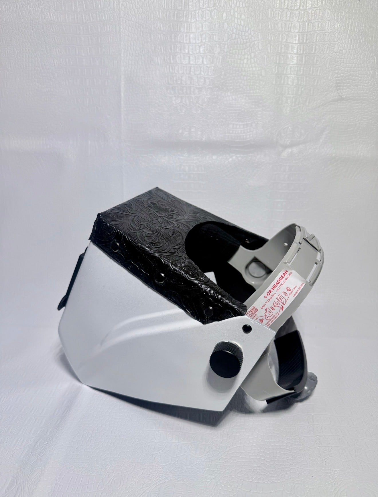 White Hood, Black Flip, Black Floral