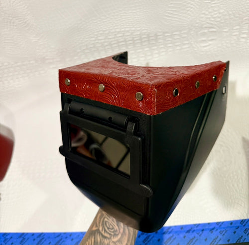 Black Hood, Black Flip, Red Floral