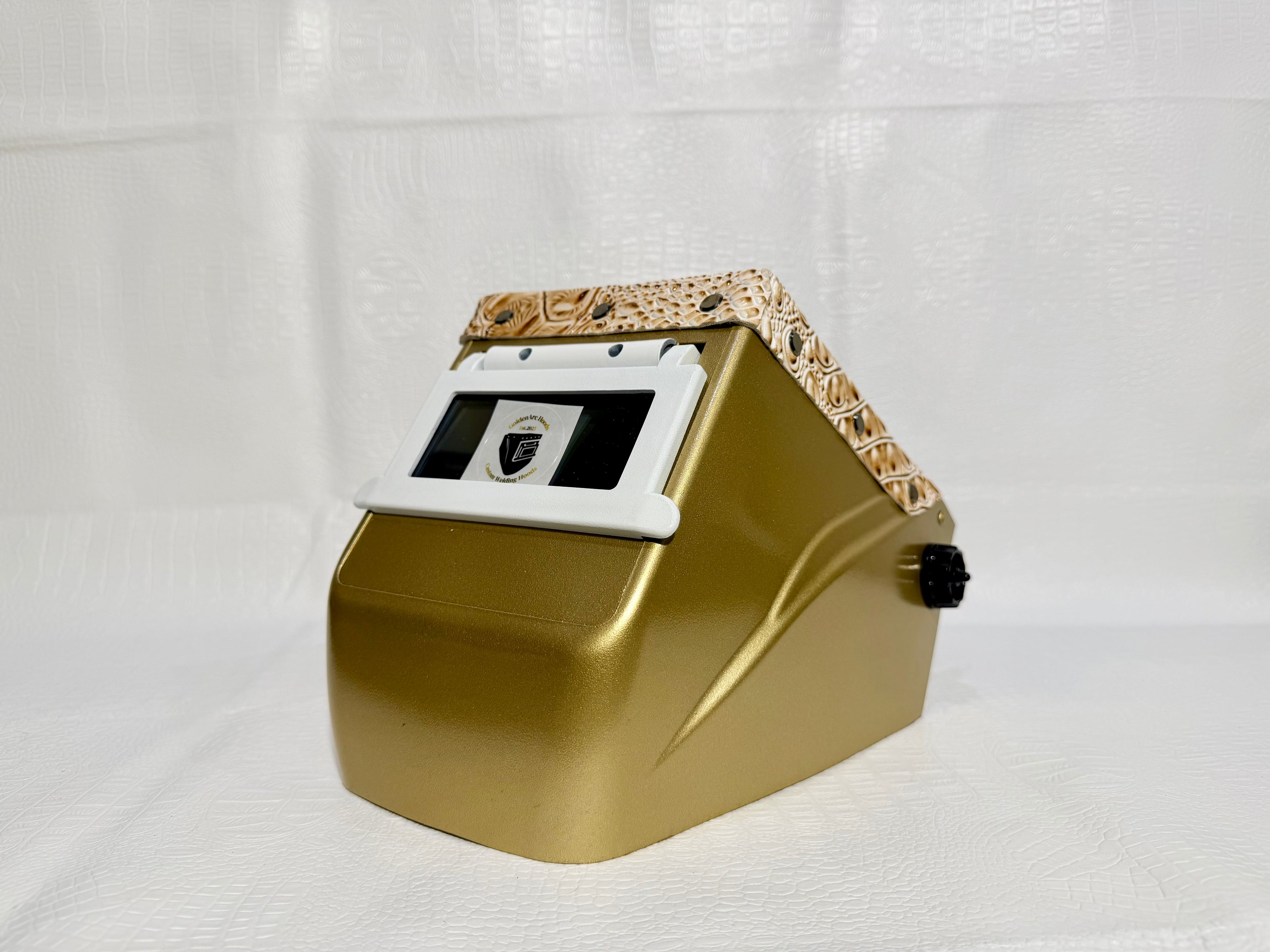 Gold Hood, White flip with Gold & White Gator