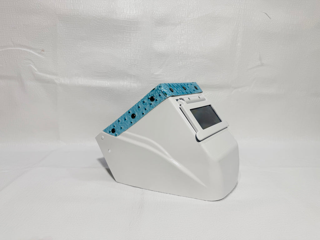 White Hood, White Flip, Aqua Gatorich